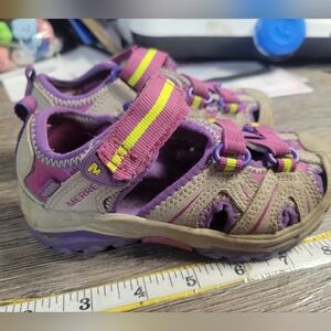 Merrell Purple and Tan‎ Sport Sandals Kids Size 9